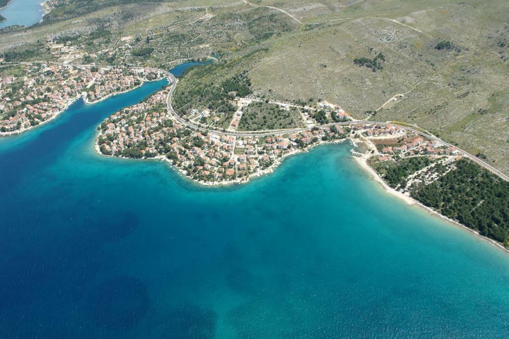 Apartman Mira Zaboric Dış mekan fotoğraf